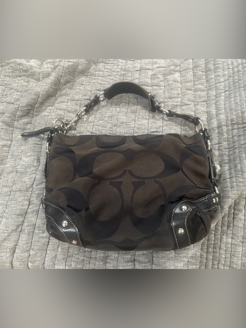 Women's Brown Logo-Pattern Shoulder Bag